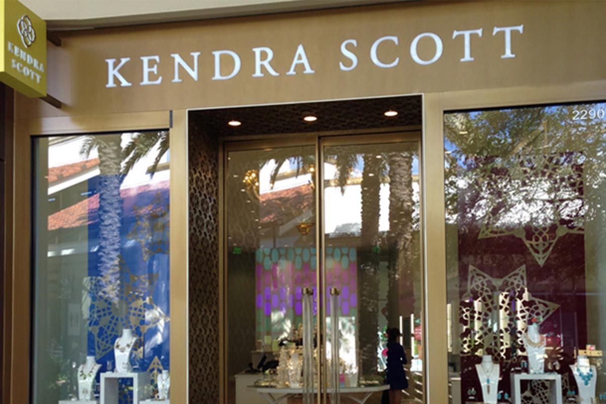 Kendra Scott Gives Back - 2022